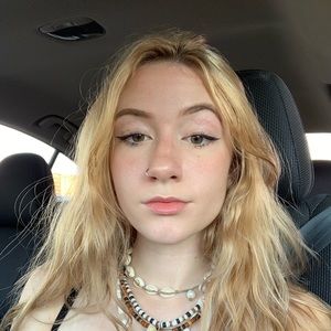 Meet your Posher, Cara